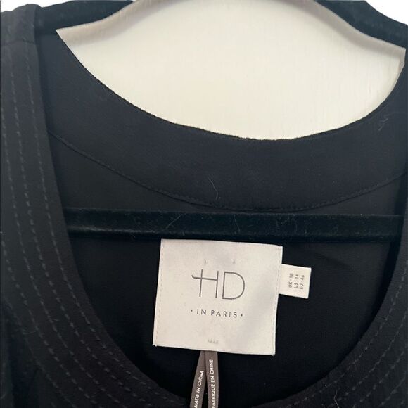 HD in Paris’ for Anthropologie. See Description for Size. - Picture 4 of 8